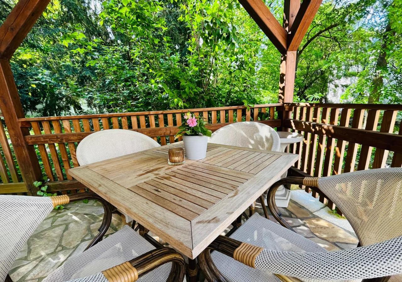Ferienwohnungen An Der Salvatorkirche - Exklusiv-Apartments Mit Terrasse Кобург Экстерьер фото